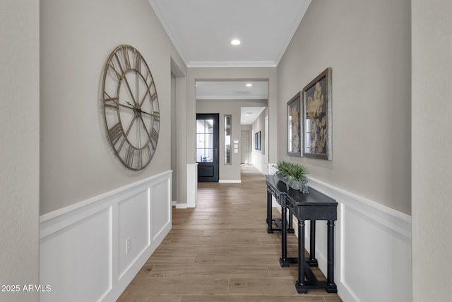 1145 E Gleneagle Dr, Chandler, AZ 85249 - hall featuring crown molding, light wood finished floors, and recessed lighting