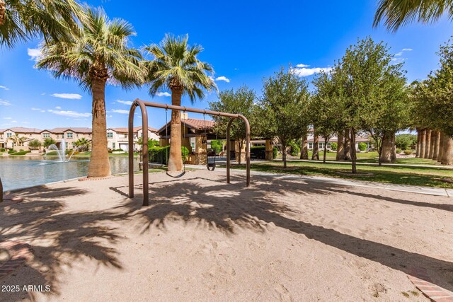 913 W Yosemite Dr, Chandler, AZ 85248 - community play area with a residential view and a water view