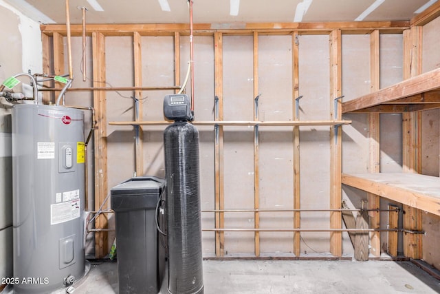 308 W Oraibi Dr, Phoenix, AZ 85027 - utility room featuring water heater