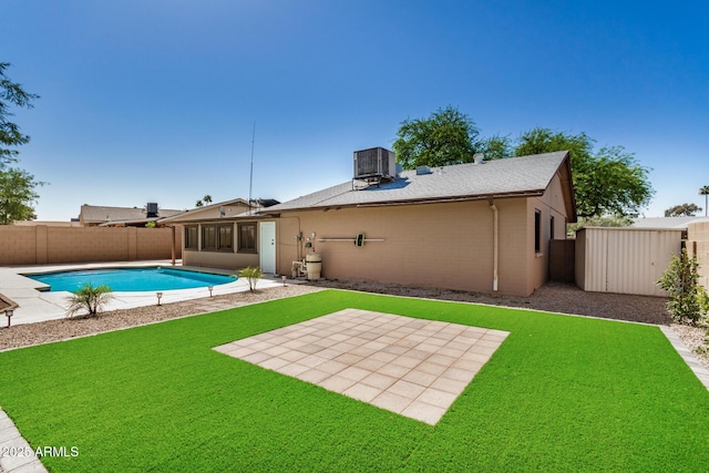 308 W Oraibi Dr, Phoenix, AZ 85027 - rear view of house with a fenced backyard and a patio area