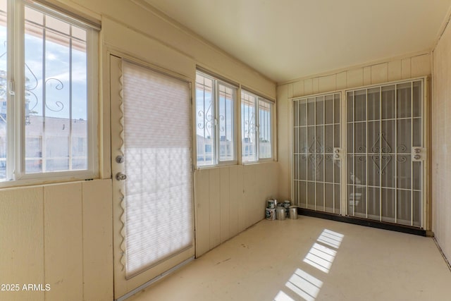 view of unfurnished sunroom