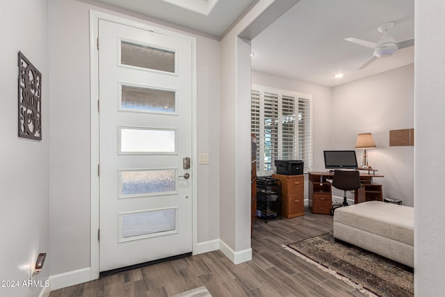 entrance foyer featuring hardwood / wood-style floors and ceiling fan