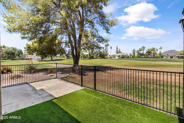18206 N 45th Ave, Glendale, AZ 85308 - view of yard featuring a residential view