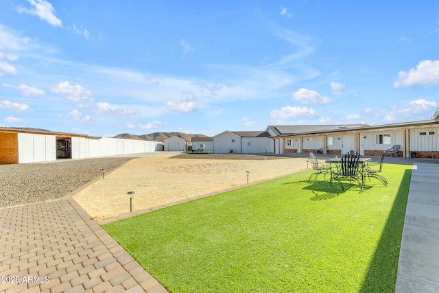 view of yard featuring volleyball court