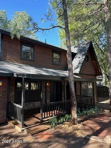 view of front of home with covered porch