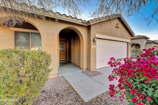 view of front of home featuring a garage