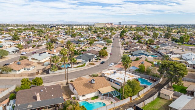 bird's eye view featuring a mountain view