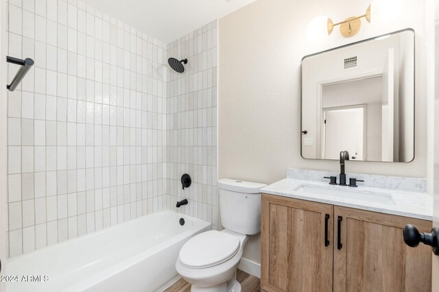 1136 N 84th Pl, Scottsdale, AZ 85257 - spare room with light wood-style flooring and a chandelier
