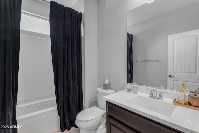 full bath featuring vanity, toilet, and shower / tub combo with curtain