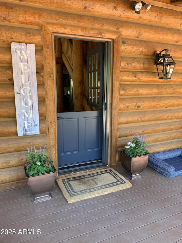 view of property entrance