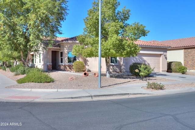 view of front of home featuring a garage