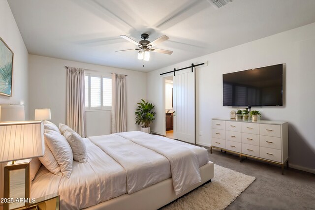 carpeted living room with ceiling fan