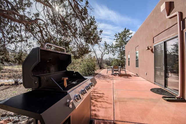 33 Monterey Cir, Sedona, AZ 86351 - view of patio with area for grilling
