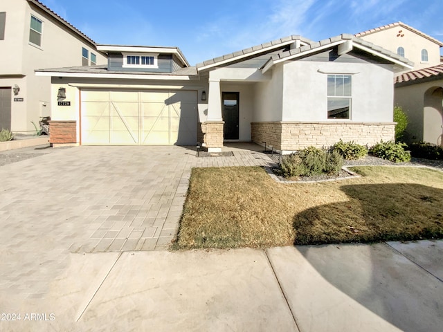 view of front facade with a garage