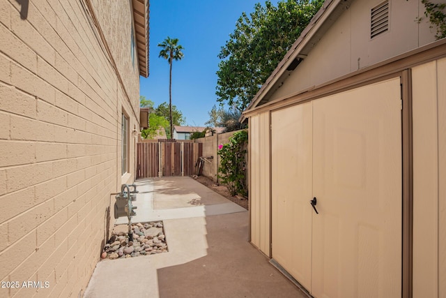 966 E Driftwood Dr, Tempe, AZ 85283 - fenced backyard featuring a patio