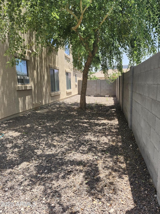 21280 N 96th Ave, Peoria, AZ 85382 - view of fenced backyard