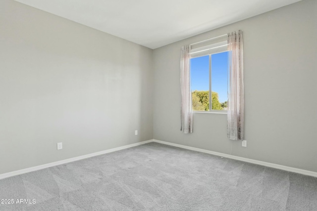 empty room featuring carpet