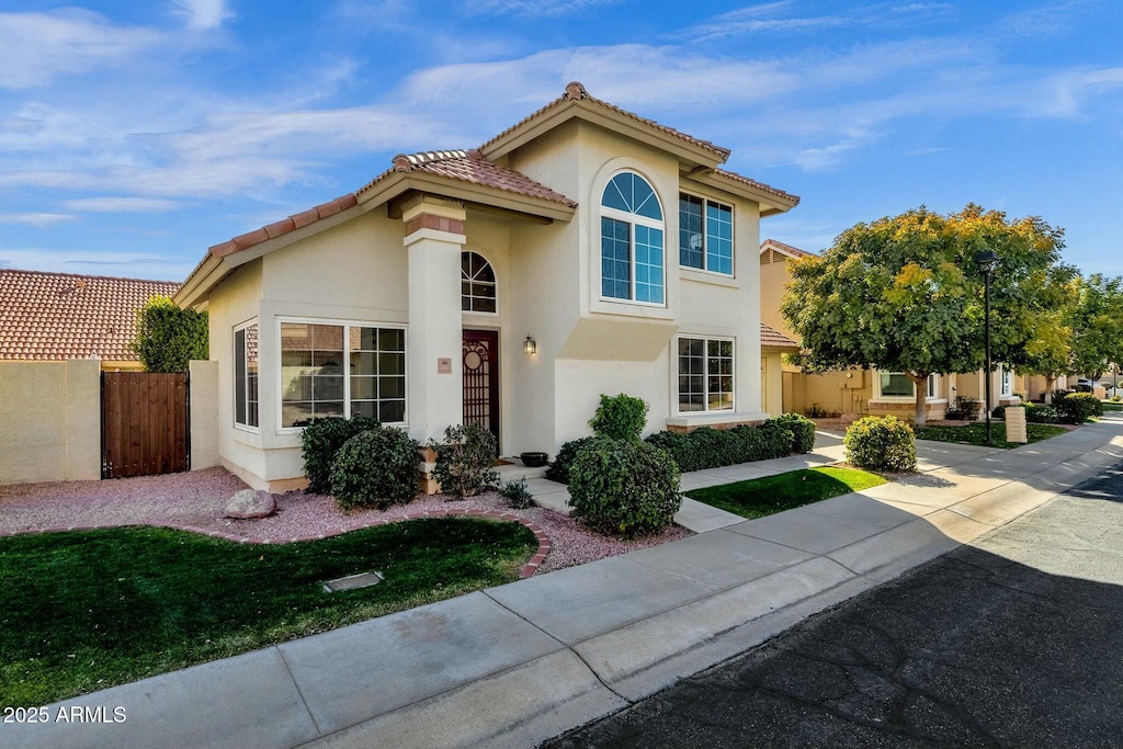 view of mediterranean / spanish house