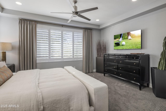 carpeted bedroom featuring ceiling fan