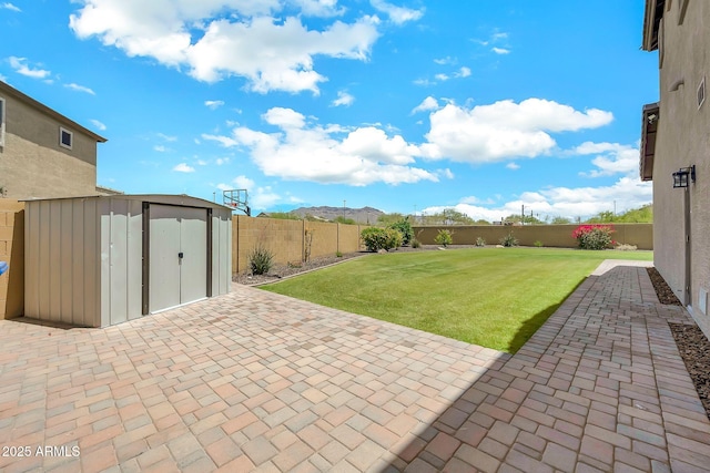 9017 E June Cir, Mesa, AZ 85207 - view of yard featuring a patio