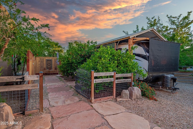 21909 W Beacon Ln, Wittmann, AZ 85361 - view of front of property with fence