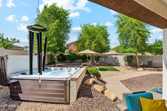 13088 N 91st Dr, Peoria, AZ 85381 - fenced backyard with a hot tub
