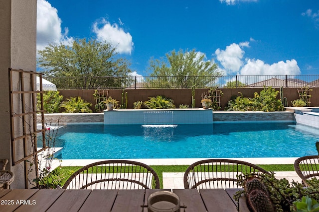 2037 E Fallen Leaf Ln, Phoenix, AZ 85024 - view of pool