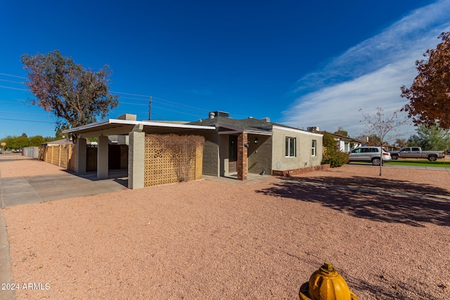 view of front of house