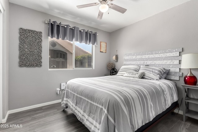 863 W 14th Ave, Apache Junction, AZ 85120 - bedroom with wood finished floors and ceiling fan