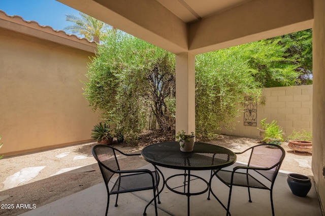 1851 W Periwinkle Way, Chandler, AZ 85248 - view of patio with outdoor dining space