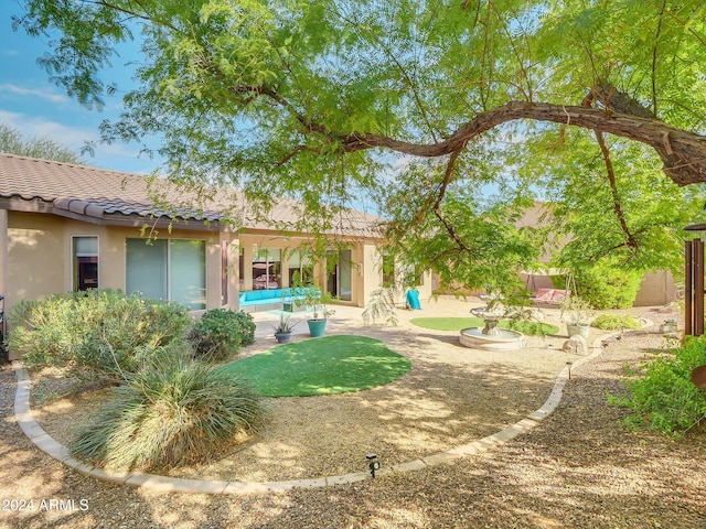 view of yard with a patio area