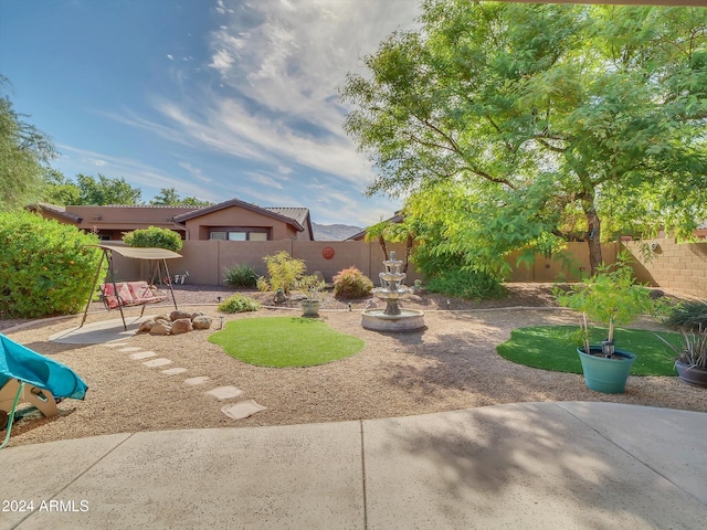 view of yard with a patio area