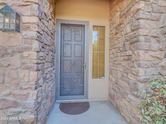 view of property entrance