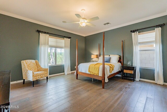 living room featuring ceiling fan and light tile patterned floors