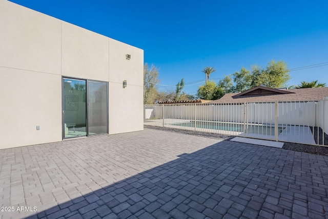 707 E Ocotillo Rd, Phoenix, AZ 85014 - view of patio