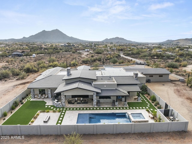 bird's eye view featuring a mountain view