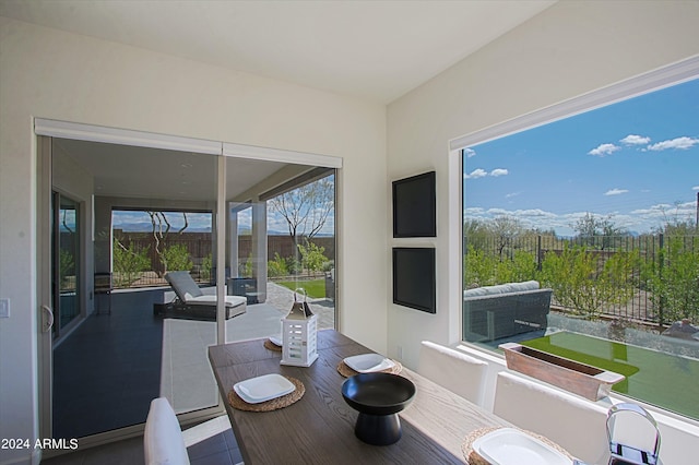 view of sunroom / solarium