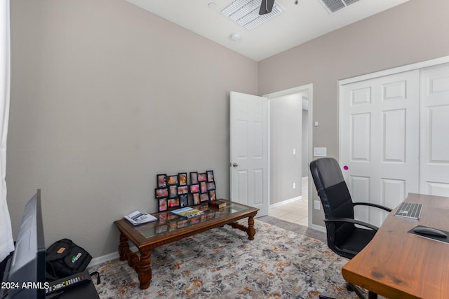 office area with ceiling fan