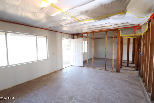 3615 W San Juan Ave, Phoenix, AZ 85019 - unfurnished bedroom with unfinished concrete floors