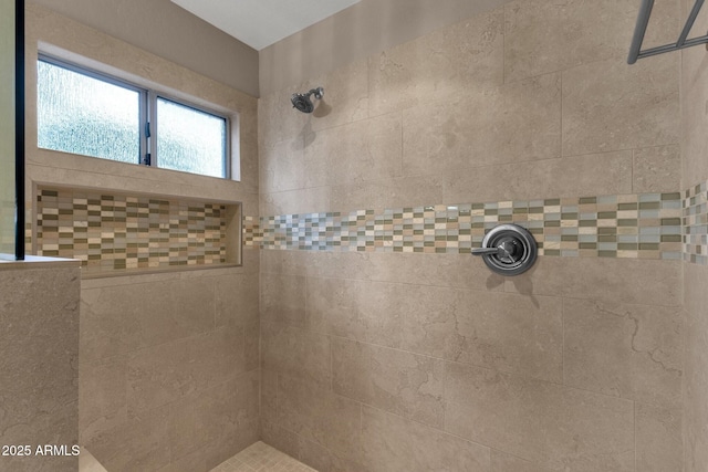 16814 N Boulder Dr, Fountain Hills, AZ 85268 - full bath featuring a tile shower