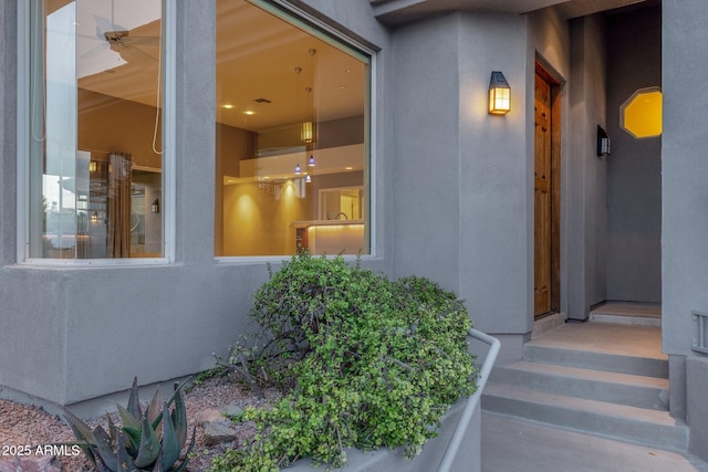 16814 N Boulder Dr, Fountain Hills, AZ 85268 - property entrance with stucco siding