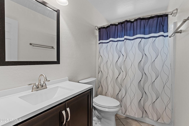 10817 W Wilshire Dr, Avondale, AZ 85392 - full bath featuring tile patterned flooring, curtained shower, toilet, and vanity
