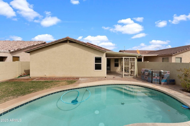 10817 W Wilshire Dr, Avondale, AZ 85392 - view of pool featuring a patio area, a fenced in pool, and a fenced backyard