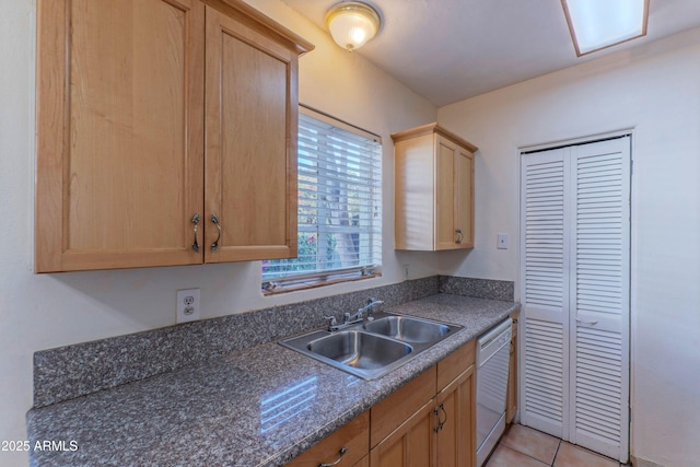 602 E San Juan Ave, Phoenix, AZ 85012 - kitchen with light tile patterned flooring, sink, dishwasher, and light brown cabinets