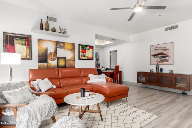 10863 N 117th Pl, Scottsdale, AZ 85259 - living area featuring light wood-style flooring and a ceiling fan