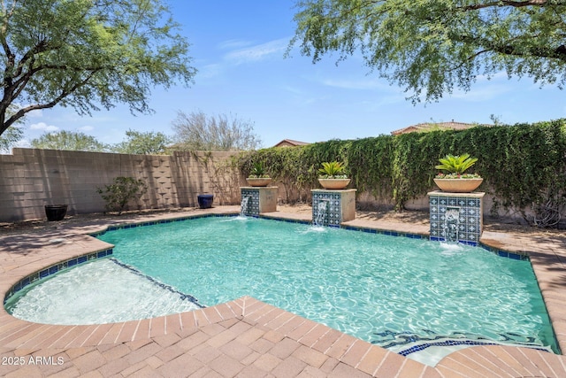 9904 E S Bend Dr, Scottsdale, AZ 85255 - view of pool featuring a fenced backyard