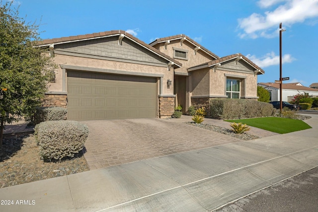 view of front facade with a garage