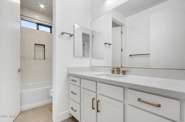 100 W Northern Ave Unit 17, Phoenix, AZ 85021 - full bath with tile patterned flooring, bathtub / shower combination, vanity, and toilet