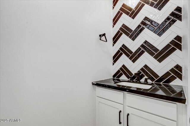 100 W Northern Ave Unit 17, Phoenix, AZ 85021 - interior details with a sink