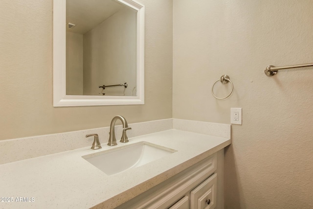 9622 N 35th Ln, Phoenix, AZ 85051 - bathroom featuring vanity